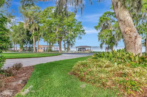 Exterior - 1215 Lakeshore Dr, Eustis, FL 32726 photo 15 of 18