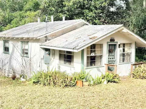 20800 NE 146th Ter, Fort Mc Coy, FL 32134