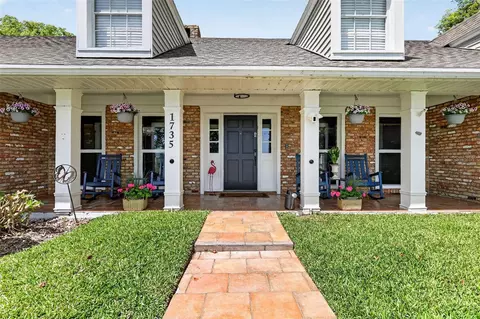 Exterior - Undisclosed, Mount Dora, FL 32757 photo 4 of 15