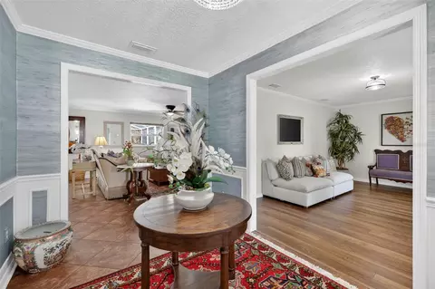 Entry Way - Undisclosed, Mount Dora, FL 32757 photo 3 of 4