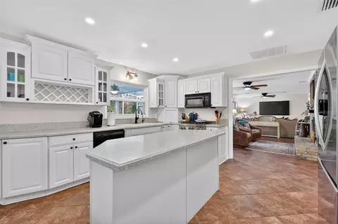 Kitchen - Undisclosed, Mount Dora, FL 32757 photo 4 of 4