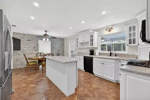 Kitchen - Undisclosed, Mount Dora, FL 32757 photo 1 of 4