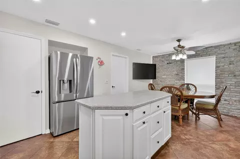 Kitchen - Undisclosed, Mount Dora, FL 32757 photo 2 of 4