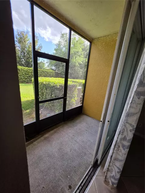 Exterior - 708 Fortanini Cir, Ocoee, FL 34761 photo 3 of 4