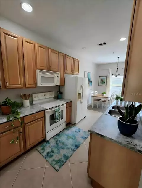 Kitchen - 708 Fortanini Cir, Ocoee, FL 34761 photo 1 of 2