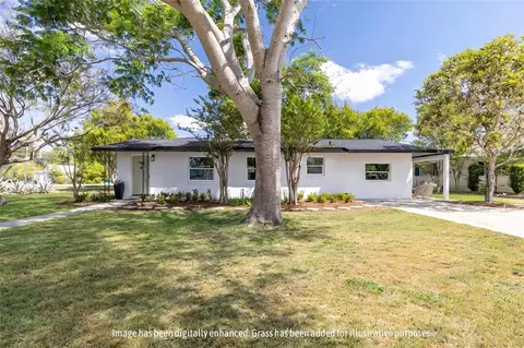 1201 Sherman Ave, Tavares, FL 32778