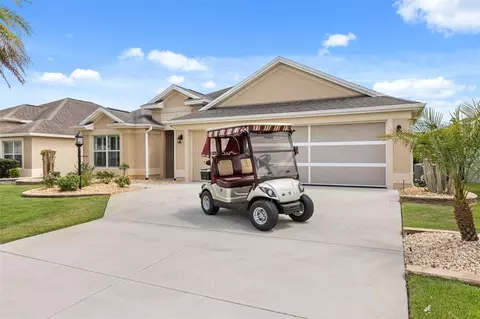 842 Pickett Rd, The Villages, FL 32163