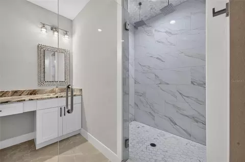 Bath - 1309 S Center St, Eustis, FL 32726 photo 2 of 3