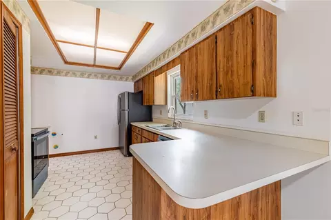 Kitchen - 2681 Washington Ave #18, Eustis, FL 32726 photo 3 of 3
