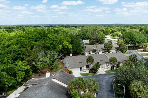 View/Area - 2681 Washington Ave #18, Eustis, FL 32726 photo 3 of 6