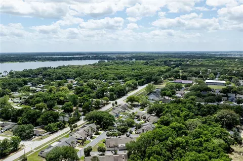 View/Area - 2681 Washington Ave #18, Eustis, FL 32726 photo 2 of 6