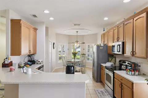 Kitchen - 6220 Beldon Dr, Mount Dora, FL 32757 photo 2 of 2