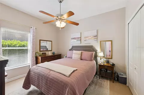 Bedroom - 6220 Beldon Dr, Mount Dora, FL 32757 photo 2 of 5