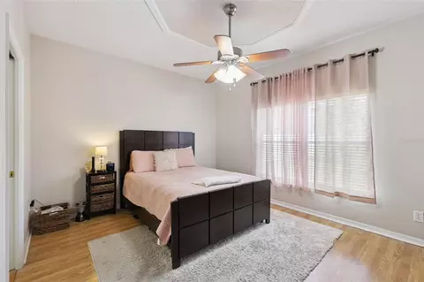 Bedroom - 6220 Beldon Dr, Mount Dora, FL 32757 photo 3 of 5