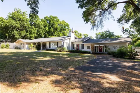 1505 E Crooked Lake Dr, Eustis, FL 32726