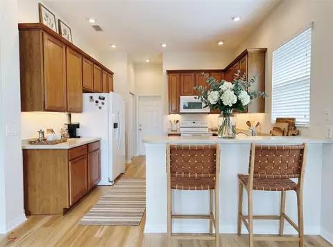 Kitchen - 12066 SE 176 Loop, Summerfield, FL 34491 photo 1 of 2