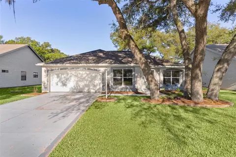 206 Desota Ct, The Villages, FL 32159
