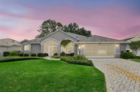 5607 Sir Churchill Dr, Leesburg, FL 34748