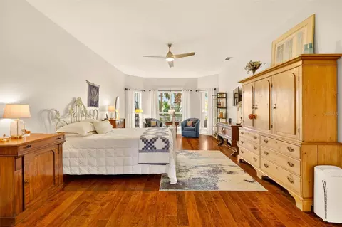 Bedroom - 1760 Edgewater Dr, Mount Dora, FL 32757 photo 3 of 4