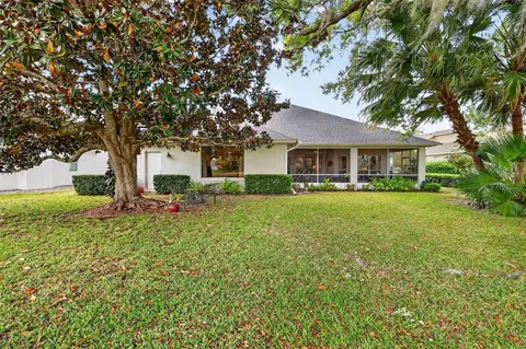 Exterior - 1760 Edgewater Dr, Mount Dora, FL 32757 photo 9 of 10