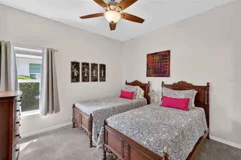 Bedroom - 1760 Edgewater Dr, Mount Dora, FL 32757 photo 2 of 4