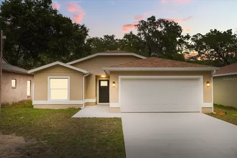 710 Beecher St, Leesburg, FL 34748