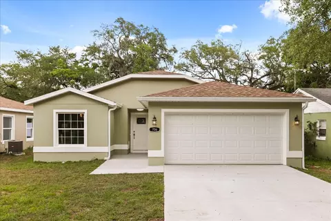 706 Beecher St, Leesburg, FL 34748