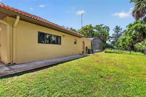 Exterior - 1109 Elysium Blvd, Mount Dora, FL 32757 photo 15 of 16