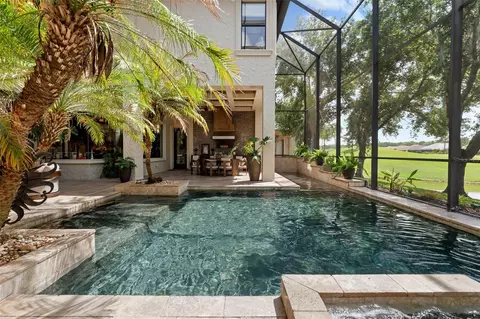 Exterior - 641 Woodbridge Dr, Ormond Beach, FL 32174 photo 7 of 8