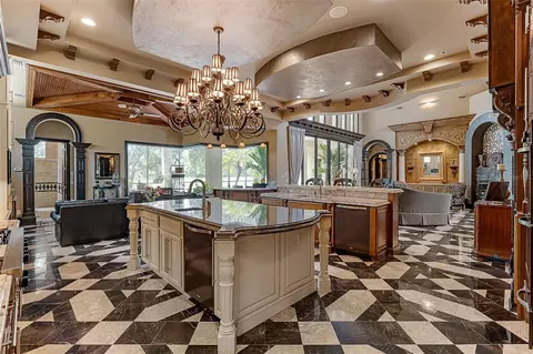 Kitchen - 641 Woodbridge Dr, Ormond Beach, FL 32174 photo 4 of 5