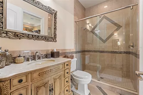 Bath - 641 Woodbridge Dr, Ormond Beach, FL 32174 photo 6 of 8