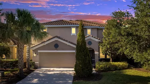 4328 Acorn Ct, Davenport, FL 33837