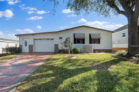 1609 Magnolia Ave, The Villages, FL 32159