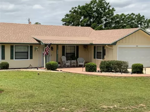 200 Bryan St, Eustis, FL 32726