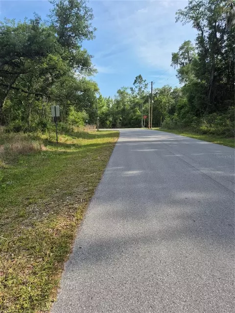 7490 Shasta St, Webster, FL 33597 photo 4