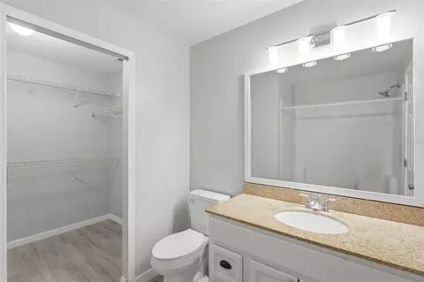 Bath - 2943 Cialella Pass, Saint Cloud, FL 34772 photo 1 of 3