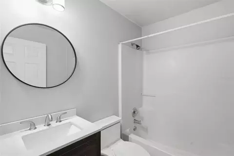 Bath - 2943 Cialella Pass, Saint Cloud, FL 34772 photo 3 of 3