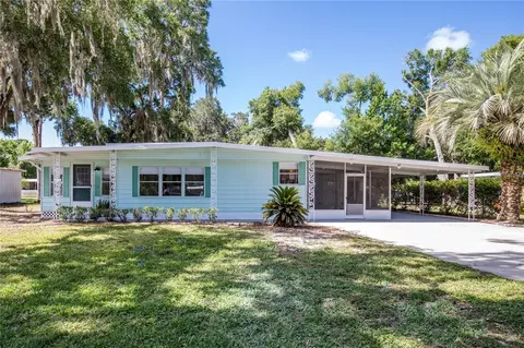 33 Bobcat Trl, Wildwood, FL 34785