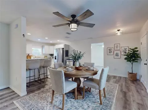 Dining - 2713 Cr 776, Webster, FL 33597 photo 2 of 2