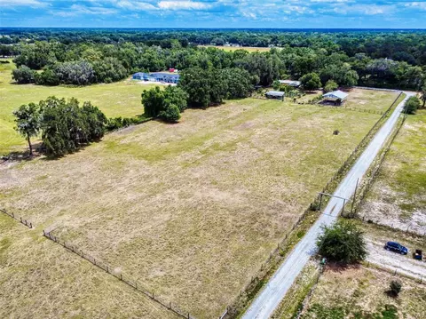 View/Area - 2713 Cr 776, Webster, FL 33597 photo 2 of 5