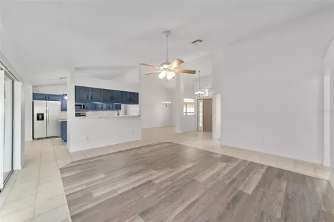 Living - 5061 SW 109th Loop, Ocala, FL 34476 photo 6 of 8