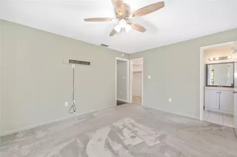 Bedroom - 10 Silver Dr, Ocala, FL 34472 photo 3 of 7