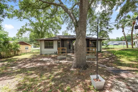 Exterior - 10 Silver Dr, Ocala, FL 34472 photo 13 of 16