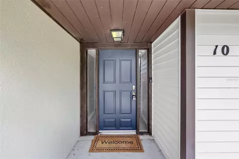 Entry Way - 10 Silver Dr, Ocala, FL 34472 photo 1 of 3