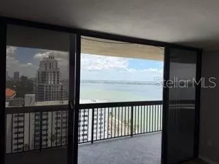 2413 Bayshore Blvd #2001, Tampa, FL 33629
