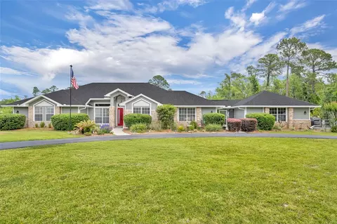 15241 Shady Ln, Tavares, FL 32778