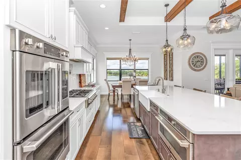Kitchen - 36751 Barrington Dr, Eustis, FL 32736 photo 3 of 6