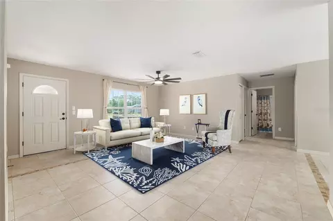 Living - 2 Hemlock Loop Dr, Ocala, FL 34472 photo 1 of 4