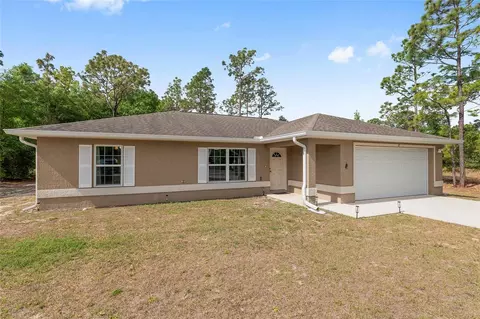 Exterior - 2 Hemlock Loop Dr, Ocala, FL 34472 photo 7 of 9