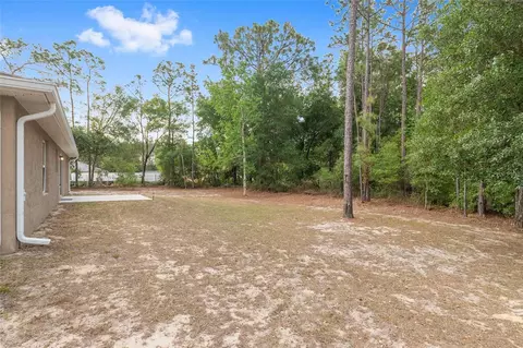 Exterior - 2 Hemlock Loop Dr, Ocala, FL 34472 photo 8 of 9